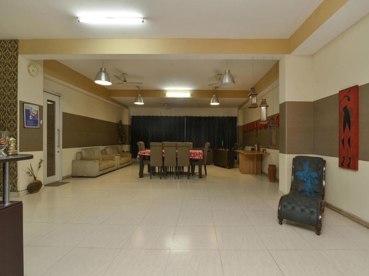 Oyo 11291 Hotel Atlantis Gurgaon Exterior photo